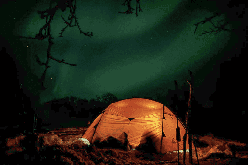 Wintercamping aurora